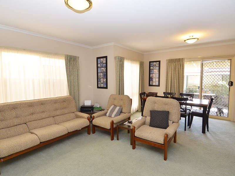 2/125 Commercial Street, Merbein VIC 3505