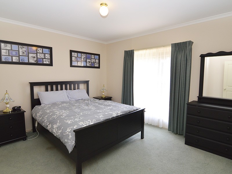 2/125 Commercial Street, Merbein VIC 3505