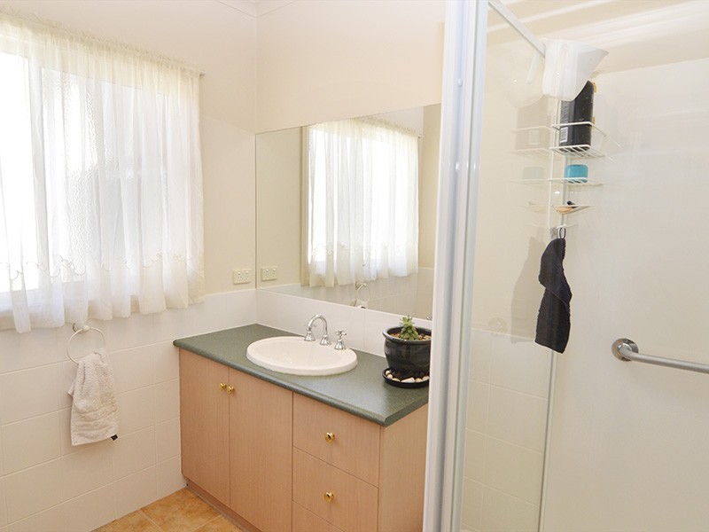 2/125 Commercial Street, Merbein VIC 3505