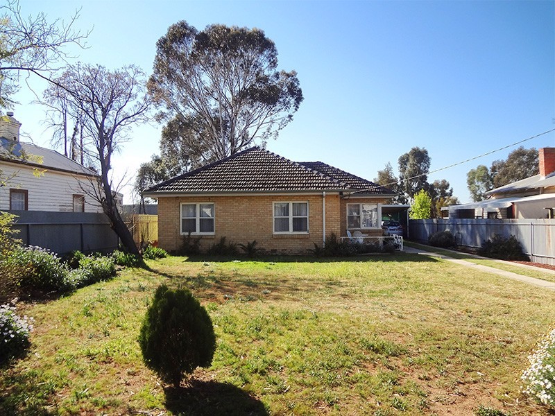 10 Horace Street, Sea Lake VIC 3533