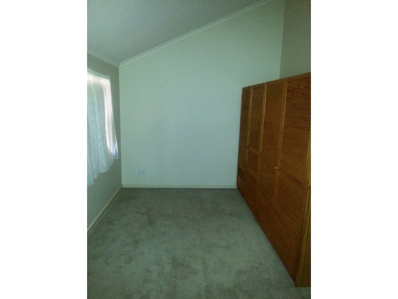 5 Kuranda Avenue, Sunnycliffs VIC 3496