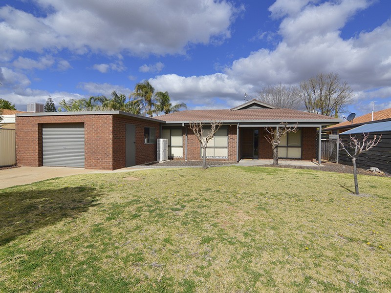 16 Acacia Drive, Mildura VIC 3500