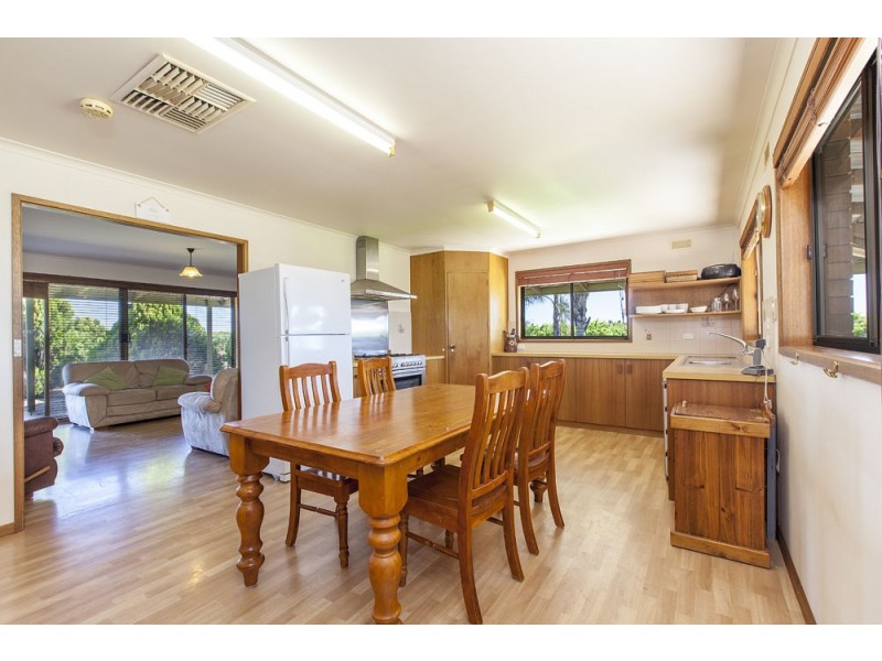 135 Dyar Avenue, Cabarita VIC 3505
