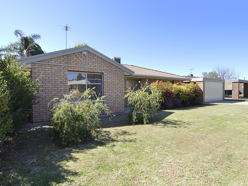 40 Crane Drive, Buronga NSW 2739