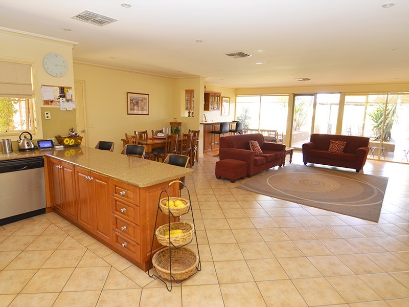 51 Belleview Drive, Irymple VIC 3498