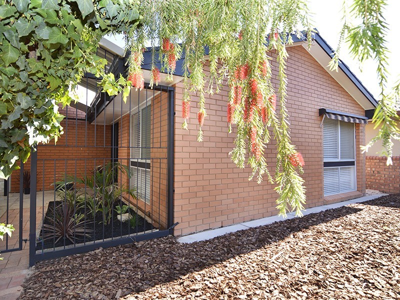 21 Euneva Drive, Mildura VIC 3500