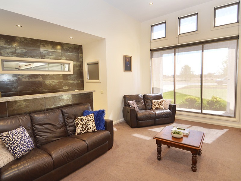 4 Forrester Court, Nichols Point VIC 3501