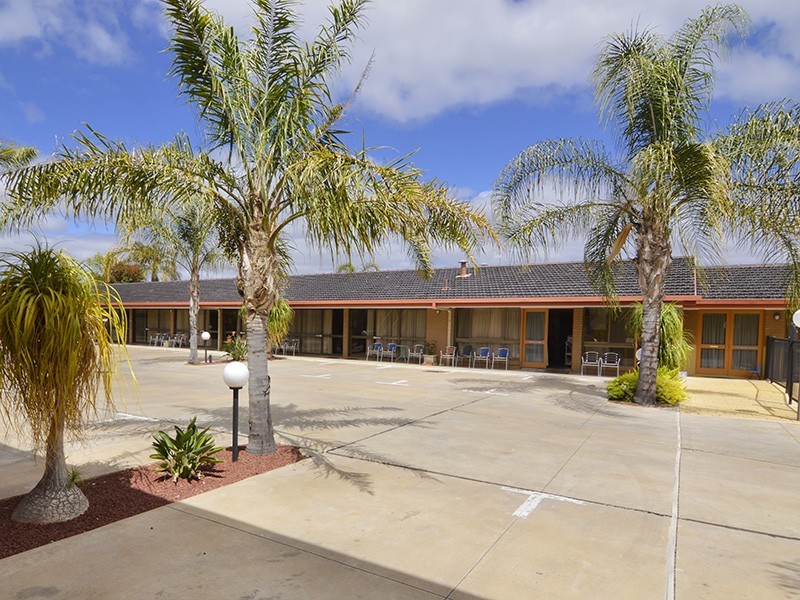 376 Deakin Avenue, Mildura VIC 3500