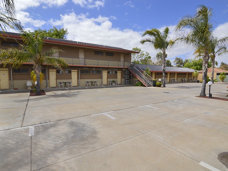 376 Deakin Avenue, Mildura VIC 3500