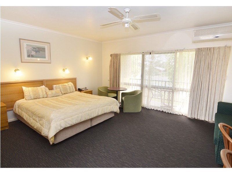 376 Deakin Avenue, Mildura VIC 3500