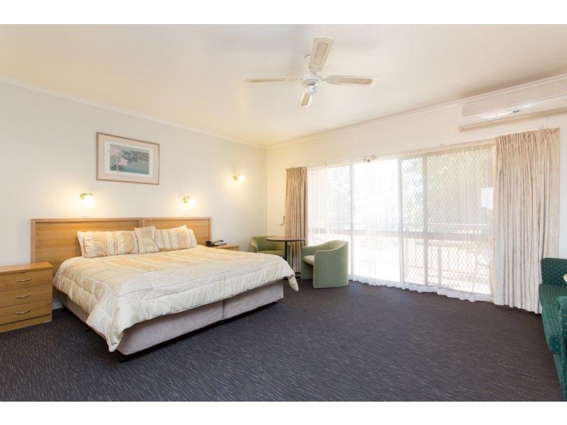 376 Deakin Avenue, Mildura VIC 3500