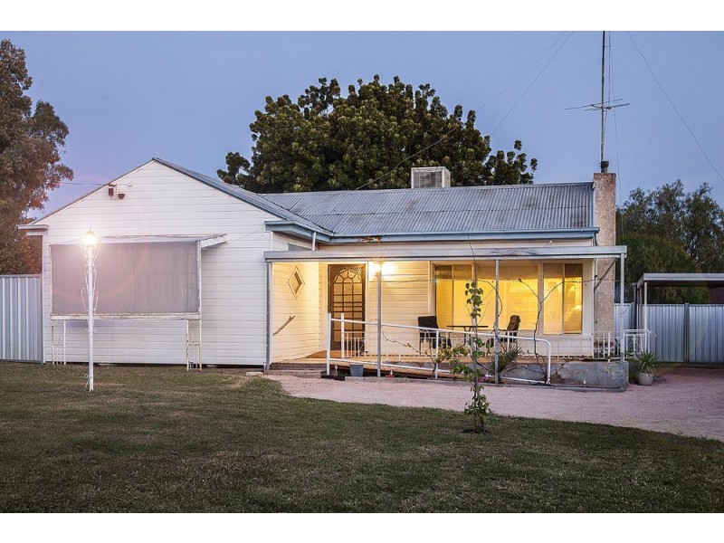 676 Sandilong Avenue, Irymple VIC 3498