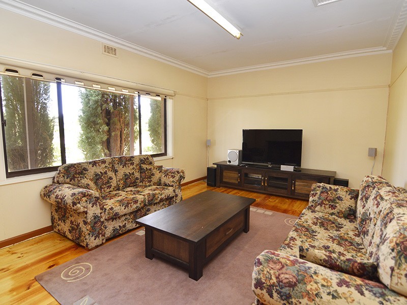 57 Dean Road, Robinvale VIC 3549