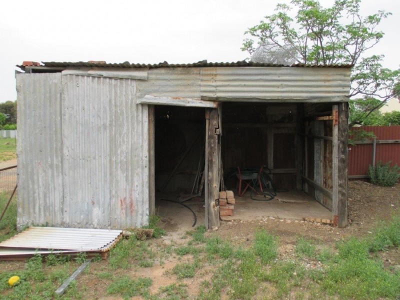 20 Gregory Street, Ouyen VIC 3490