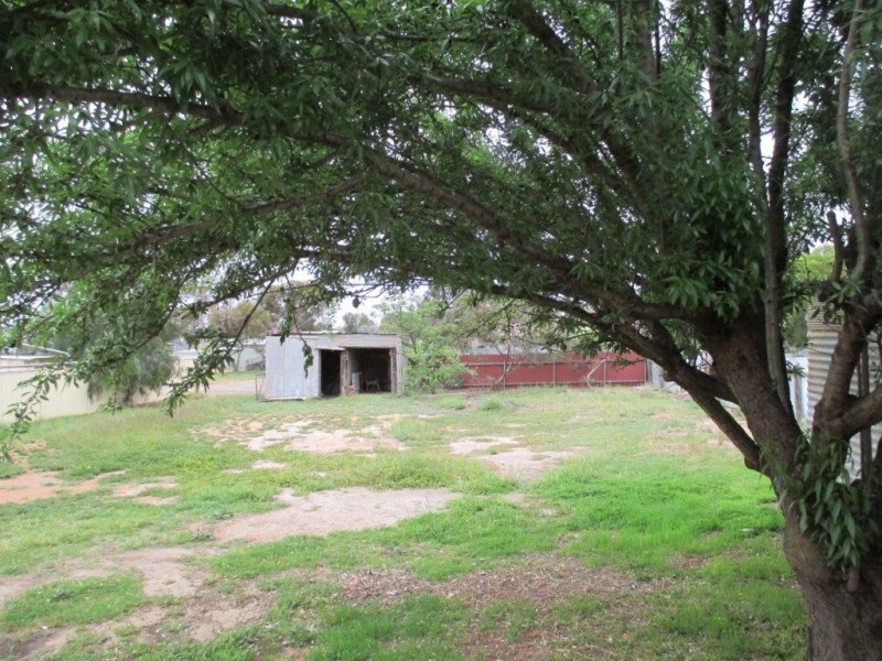 20 Gregory Street, Ouyen VIC 3490