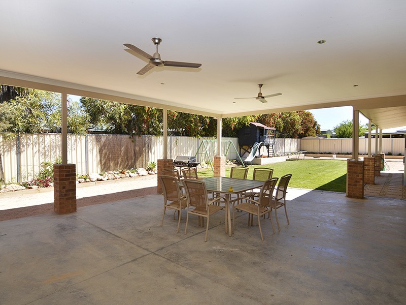 20 Wood Street, Gol Gol NSW 2738