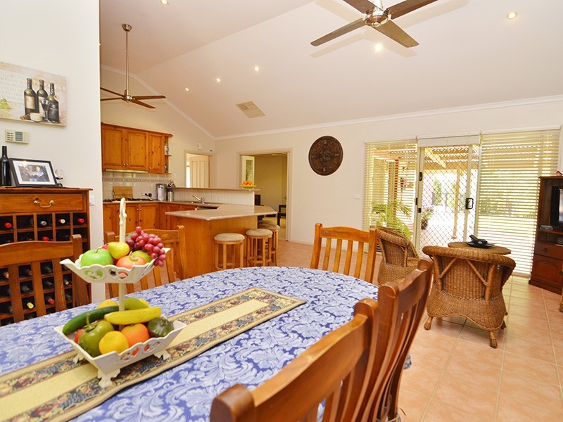 15 Riverview Rise, Gol Gol NSW 2738