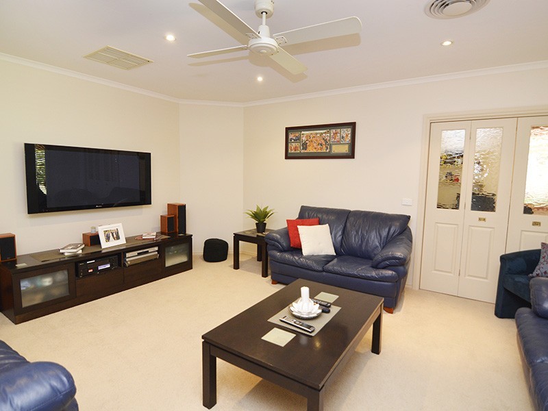 15 Riverview Rise, Gol Gol NSW 2738