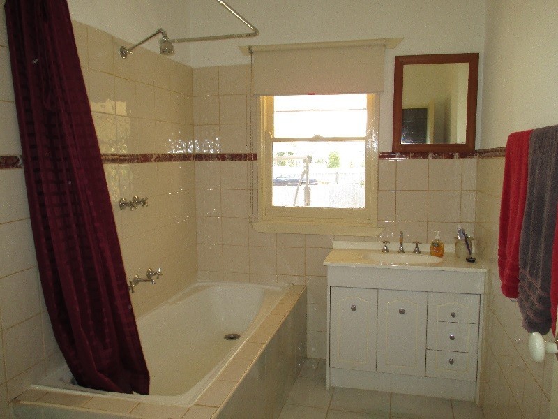 18 Main Street, Speed VIC 3488