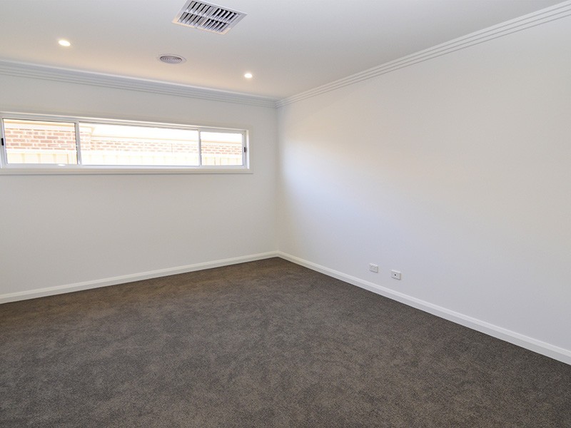 8 Olivia Drive, Mildura VIC 3500