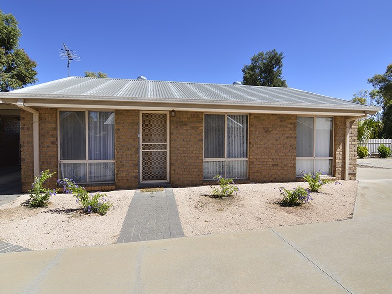 8/221 Adams Street, Wentworth NSW 2648