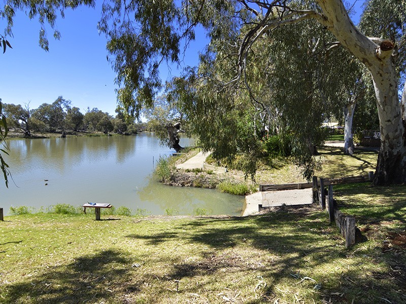 8/221 Adams Street, Wentworth NSW 2648
