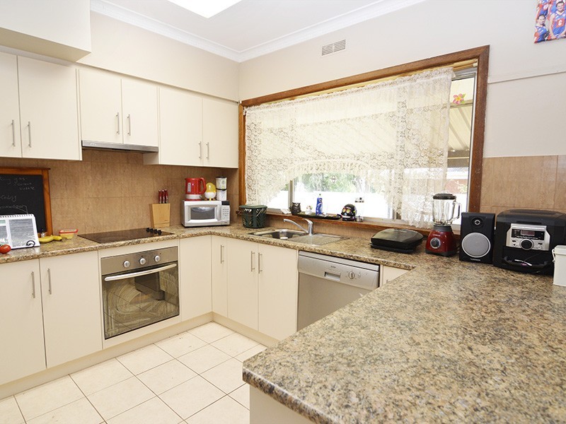 17 Foster Street, Merbein VIC 3505