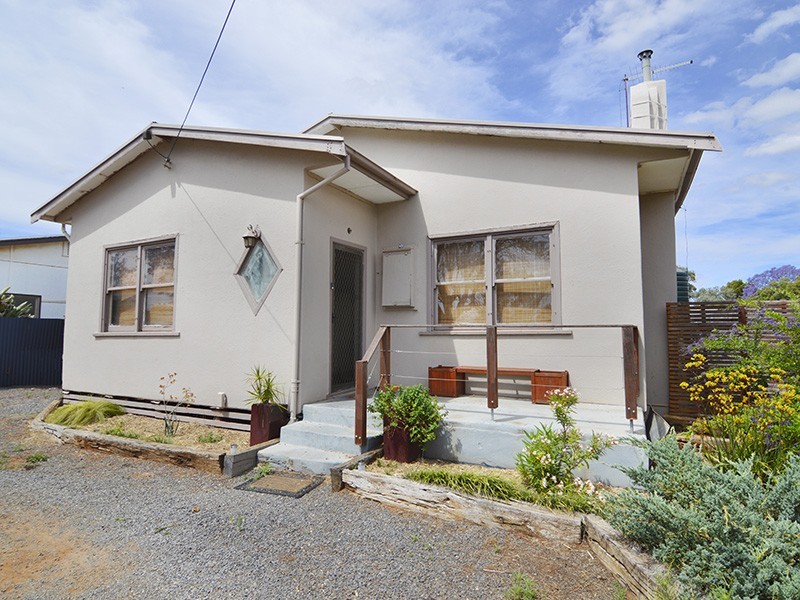111 Jacaranda Street, Red Cliffs VIC 3496