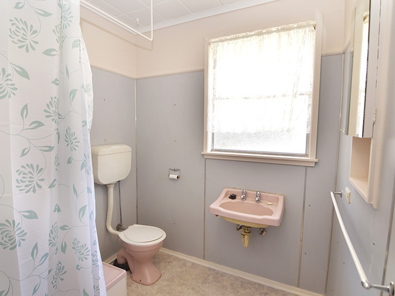 6 Weir Cresent, Mildura VIC 3500