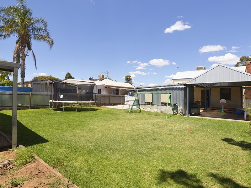 13 River Avenue, Merbein VIC 3505