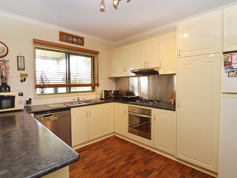 14 Nancy Court, Mildura VIC 3500