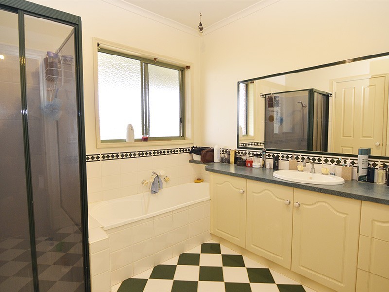 14 Nancy Court, Mildura VIC 3500