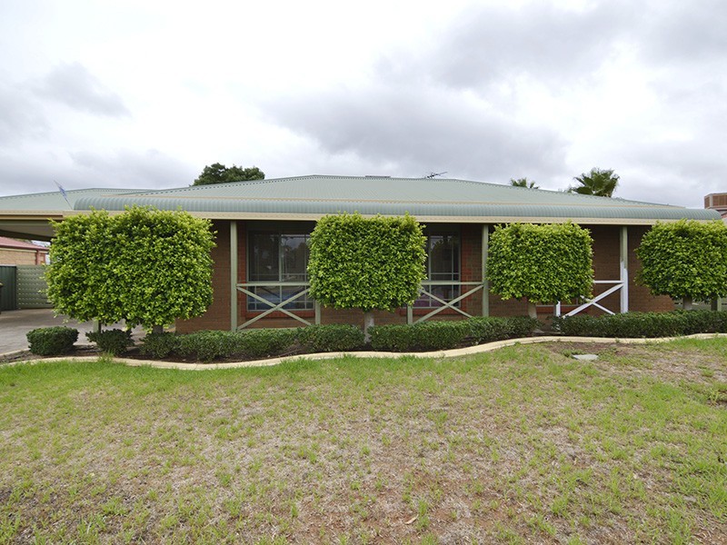 14 Nancy Court, Mildura VIC 3500