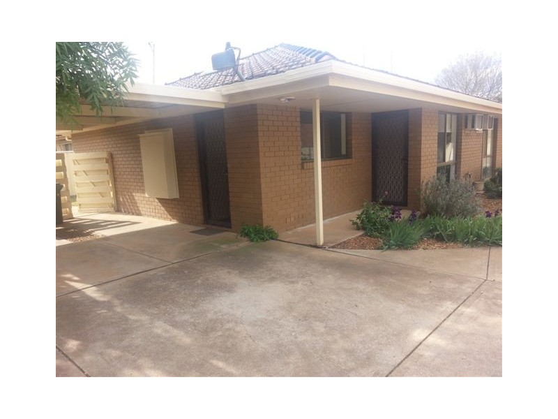 1/478 Eleventh St, Mildura VIC 3500