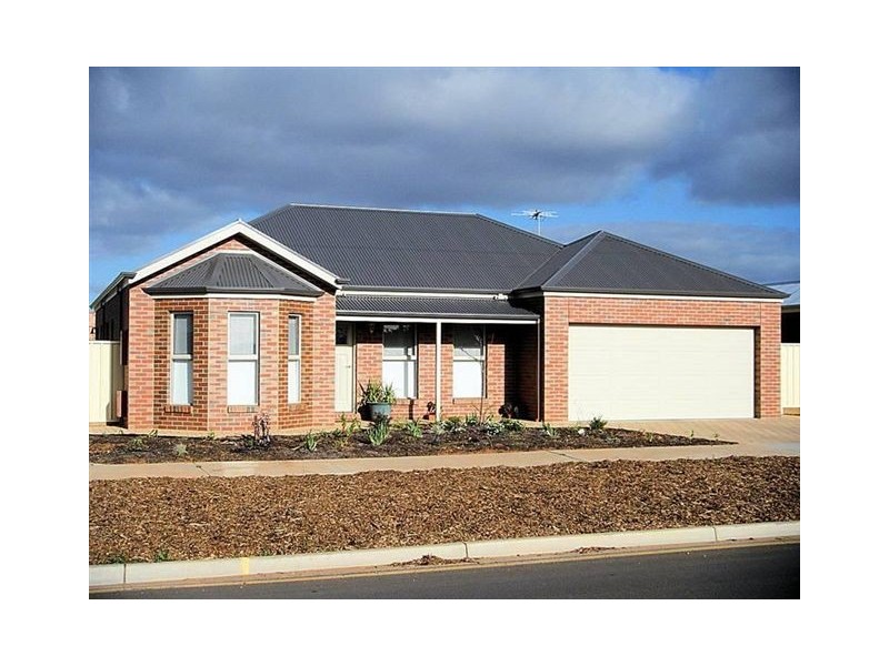 796 Sandilong Avenue, Irymple VIC 3498