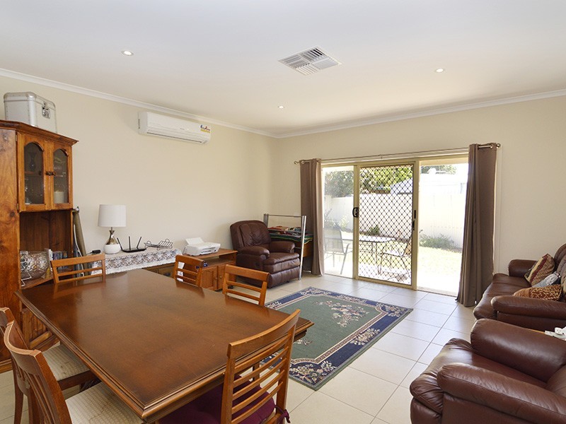 6 A John Court, Irymple VIC 3498