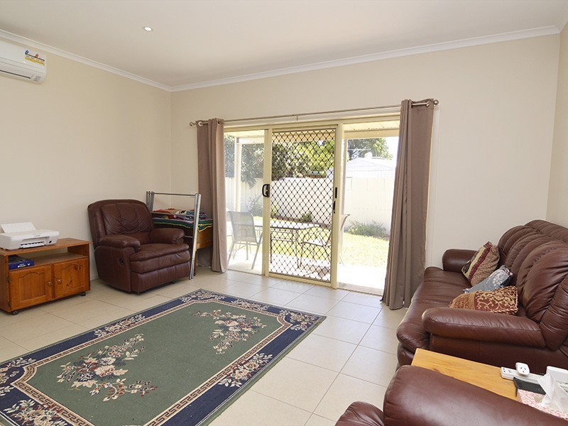 6 A John Court, Irymple VIC 3498