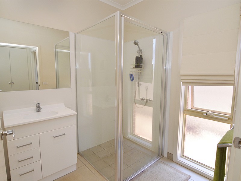 6 A John Court, Irymple VIC 3498