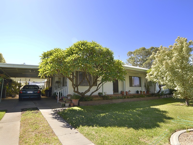 2 Sanders Street, Merbein VIC 3505