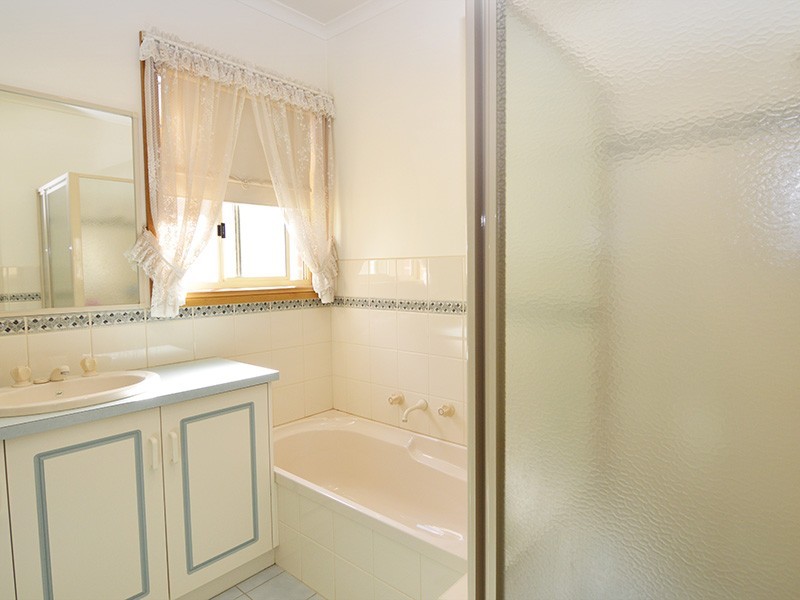 18 Angelo Court, Mildura VIC 3500