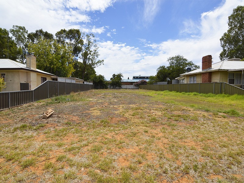 25 Parke Street, Robinvale VIC 3549