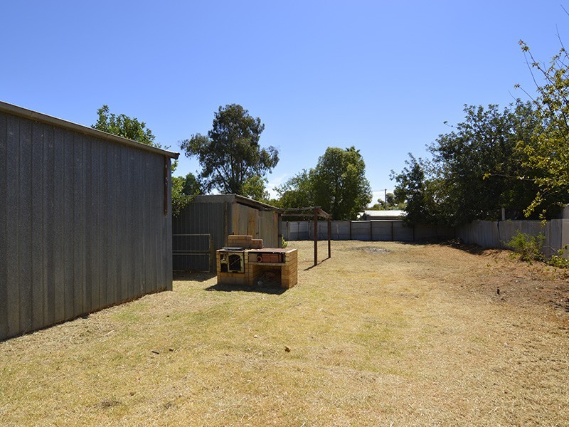 5 Lee Street, Red Cliffs VIC 3496