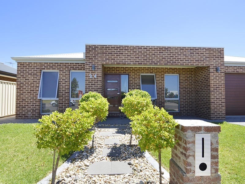 24 Olivia Drive, Mildura VIC 3500