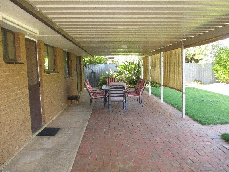 16 Loveridge Street, Ouyen VIC 3490