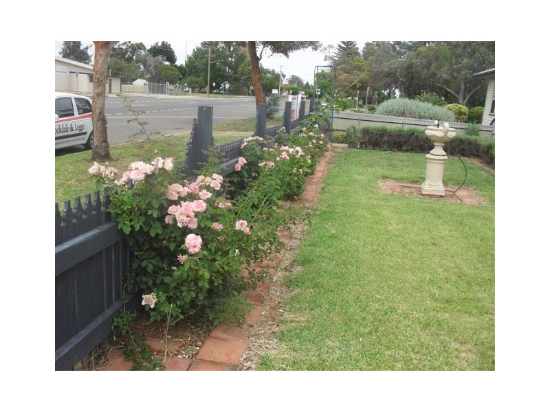 73 Tapio Street, Dareton NSW 2717