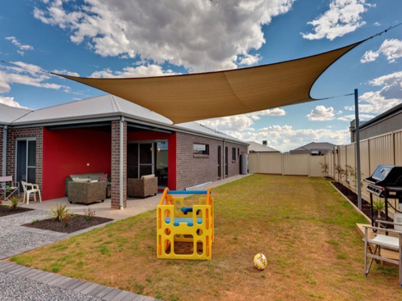 15 Freshwater Crt, Mildura VIC 3500