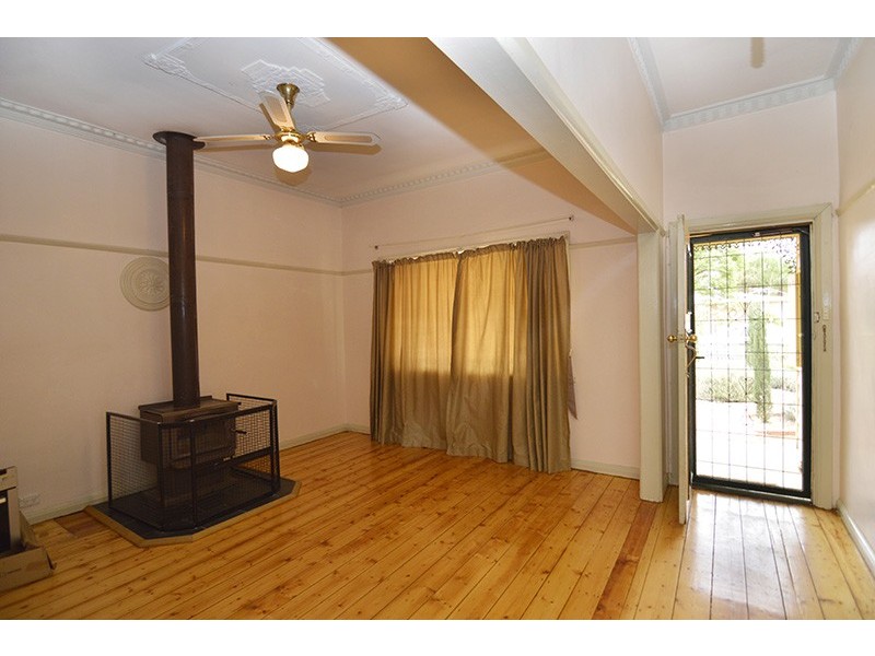 18 Kelvin Avenue, Mildura VIC 3500