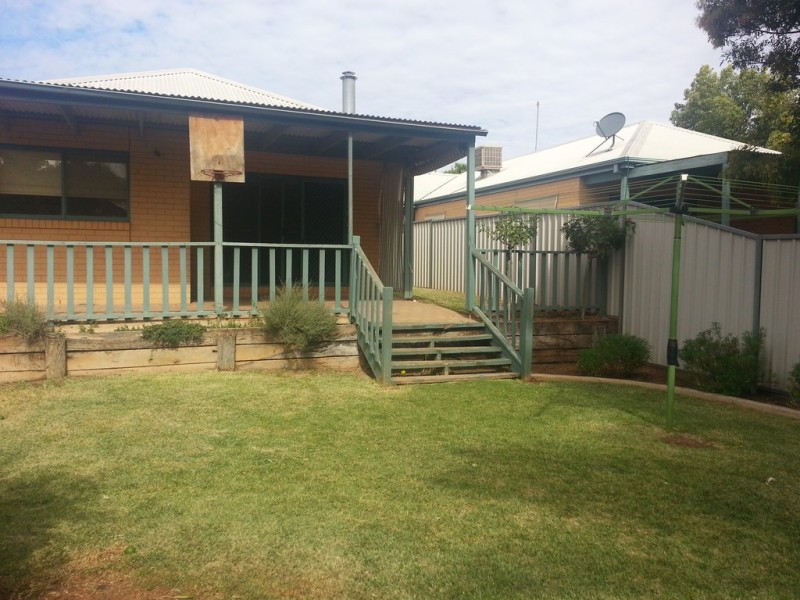 299 Walnut Ave, Mildura VIC 3500