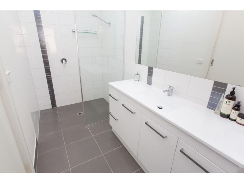 2 Christian Court, Mildura VIC 3500