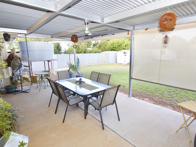 36 Neilpo Street, Dareton NSW 2717